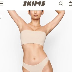SKIMS fits everybody bandeau bra